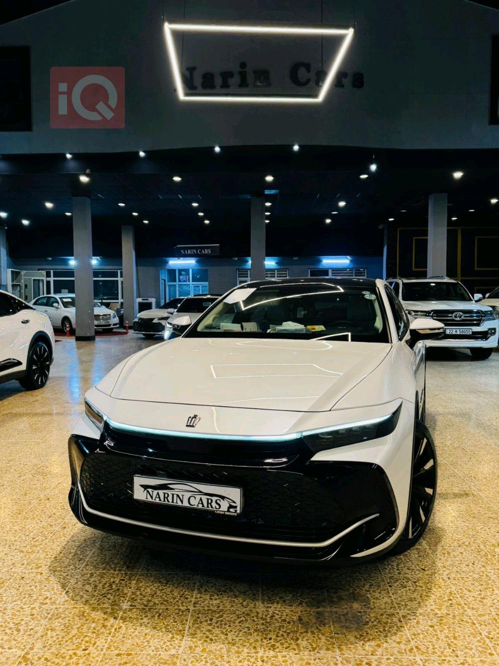 تۆیۆتا کراون